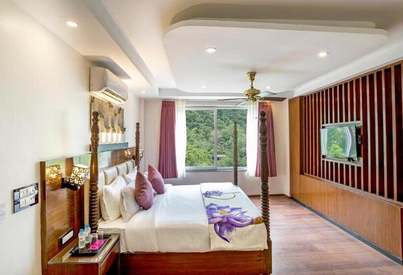 Svit, Regenta Inn On The Ganges Rishikesh