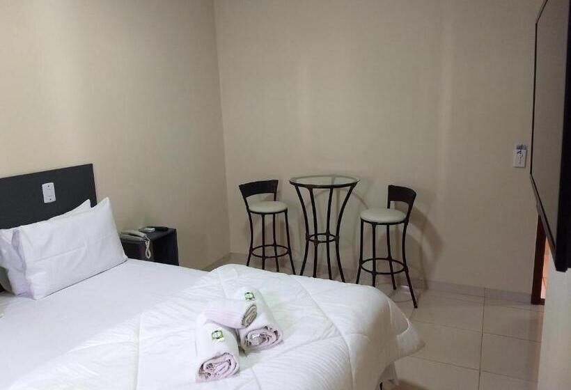 جناح ديلوكس, Vale Do Ivinhema