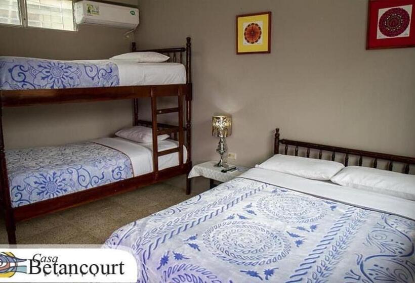 スタンダード4人部屋, Casa Betancourt Salinas