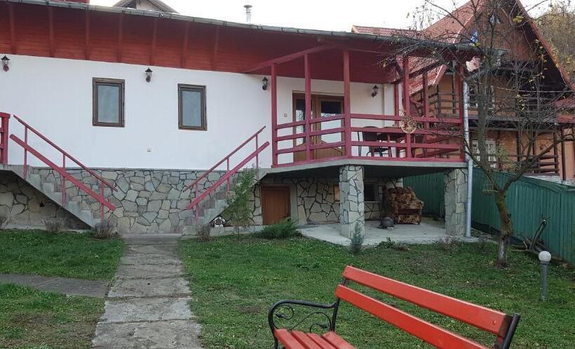 ویلای 1 خوابه با چشم‌انداز باغ, Casa Bordei