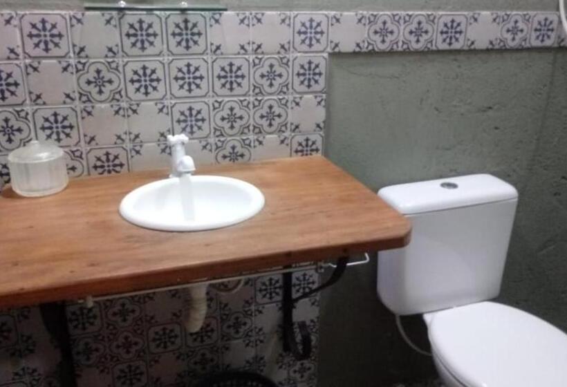 Номер Стандарт Вид на Сад, Pontal