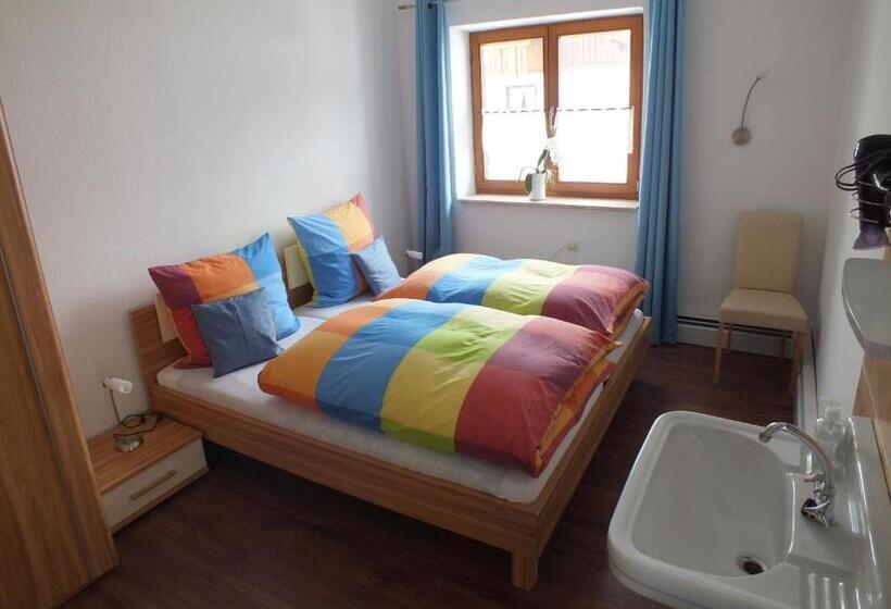 스탠다드 룸 공동 욕실, Dreimäderlhaus Rieden