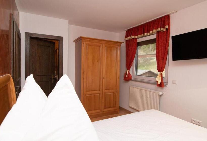 חדר סטנדרט יחיד, Gasthof Tauser