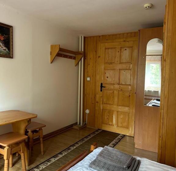 اتاق استاندارد, Plai