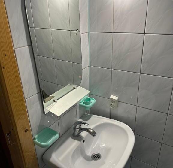 اتاق استاندارد, Plai