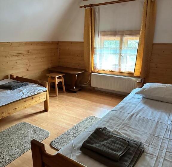 اتاق استاندارد چهار تخته, Plai