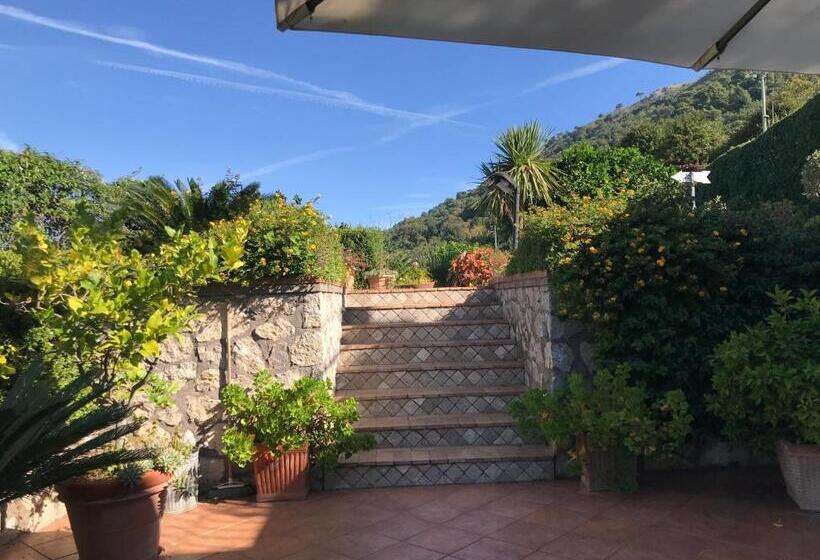 اتاق استاندارد, B&b The Sunset