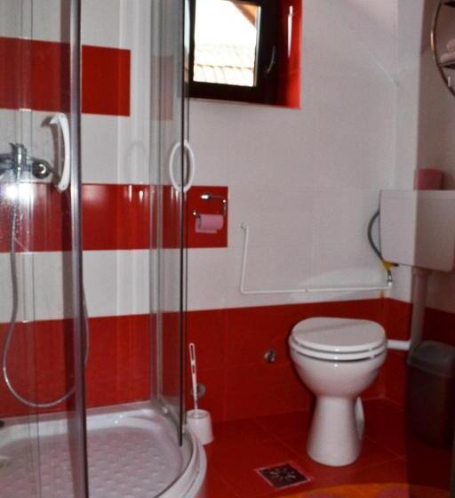 트리플 클래식 룸, Pensiunea Anca Sibiel