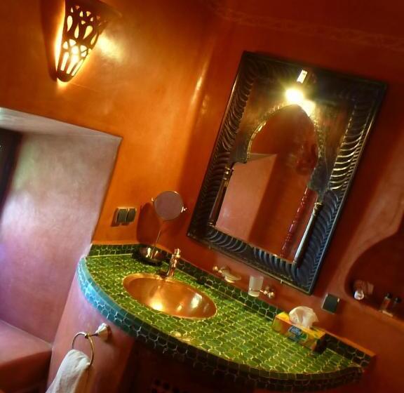 חדר קומפורט, Riad Timadrouine