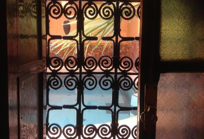 חדר קומפורט, Riad Timadrouine