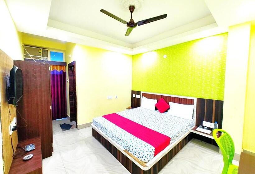 豪华房间, Sashi Puri Near Golden Sea Beach And Temple Fully Air Conditioned Hotel With Parking Facility, Bes