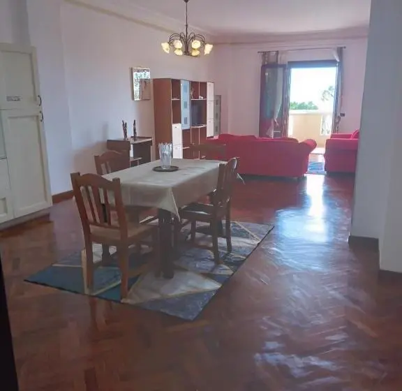 海の見える１ベッドルームアパートメント, Villa Florencia
