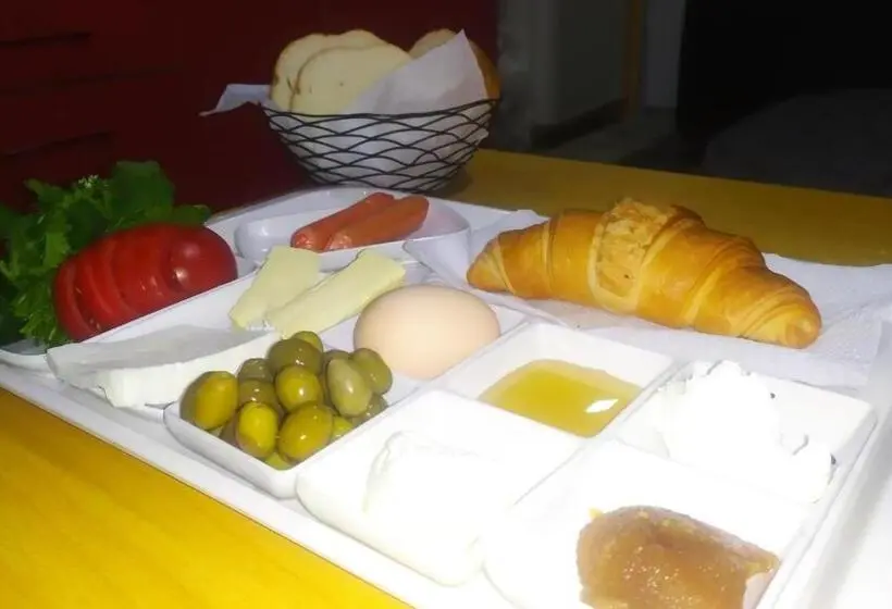 اتاق عادی یک تخته, Cth Baku Hostel