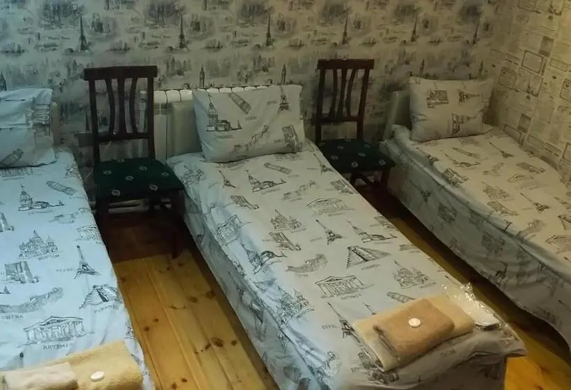 اتاق استاندارد سه نفره, Cth Baku Hostel