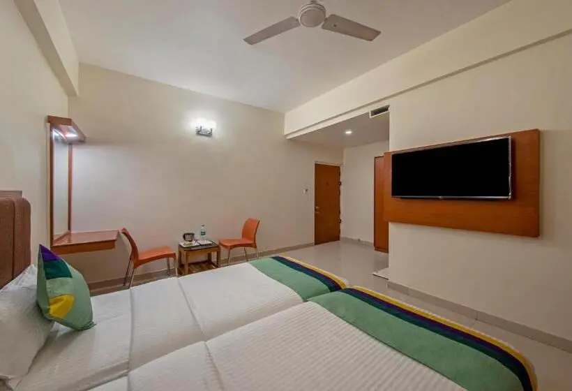 Deluxe-huone, Treebo Sam Residency
