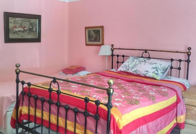 Номер Стандарт, Orchard Pond Bed & Breakfast