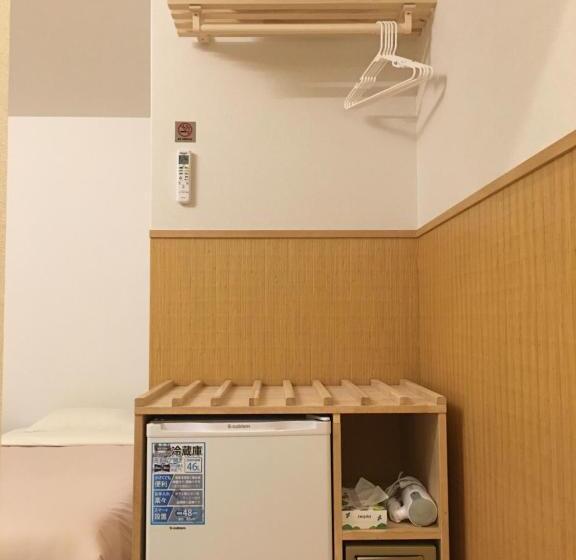 غرفة قياسية, B&b Neagari