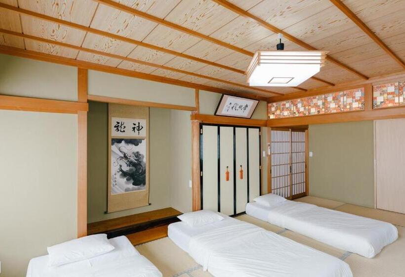 غرفة سوبيريور عائلية, B&b Neagari