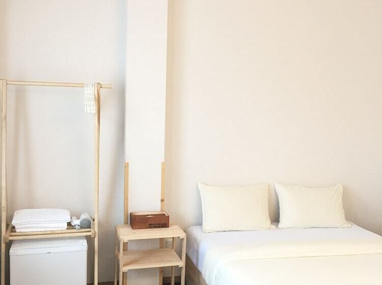 غرفة قياسية, B&b Neagari