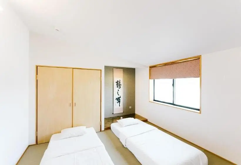 スタンダードルーム, B&b Neagari