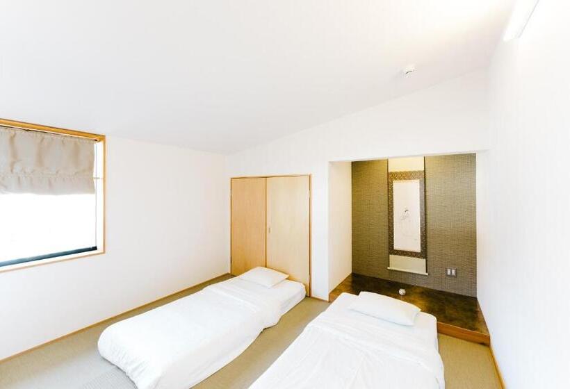 غرفة قياسية, B&b Neagari