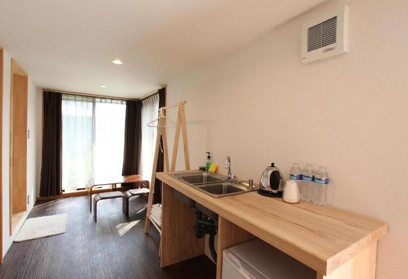 اتاق سوپریور, B&b Neagari