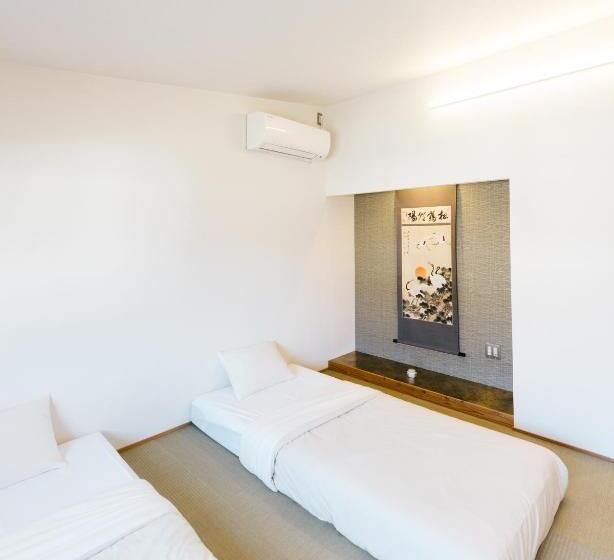 غرفة قياسية, B&b Neagari