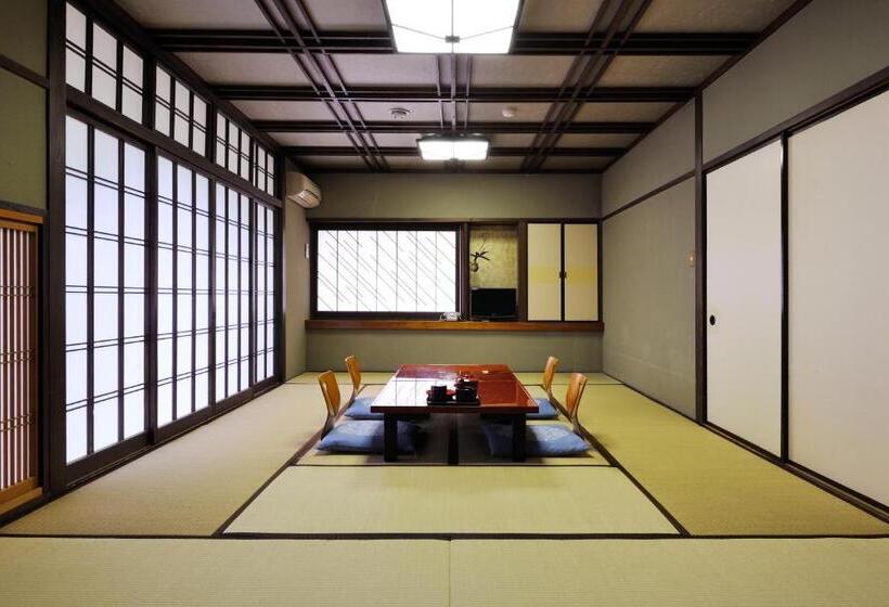 Семейный Номер Совместный Санузел, Ryokan Seishounagon