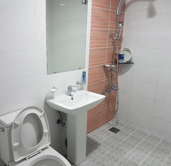 Deluxe-huone, Sky Motel