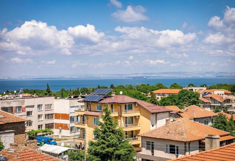 اتاق سوپریور سه تخته, къща за гости богданови