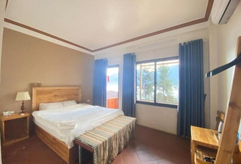 اتاق استاندارد با تخت بزرگ, Daun Pisang Homestay & Restaurant View Fanxipan