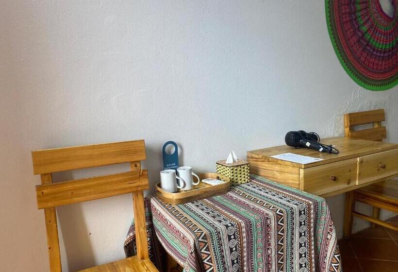 اتاق استاندارد با تخت بزرگ, Daun Pisang Homestay & Restaurant View Fanxipan