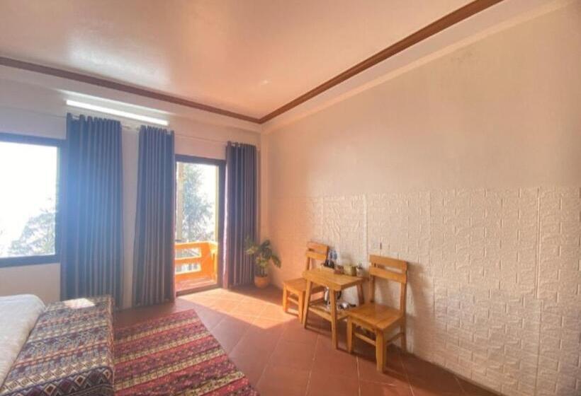 اتاق استاندارد با تخت بزرگ, Daun Pisang Homestay & Restaurant View Fanxipan