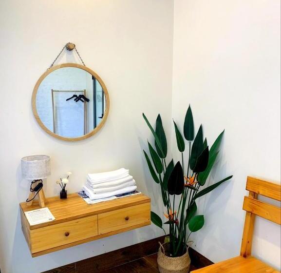 اتاق استاندارد سه نفره, Daun Pisang Homestay & Restaurant View Fanxipan