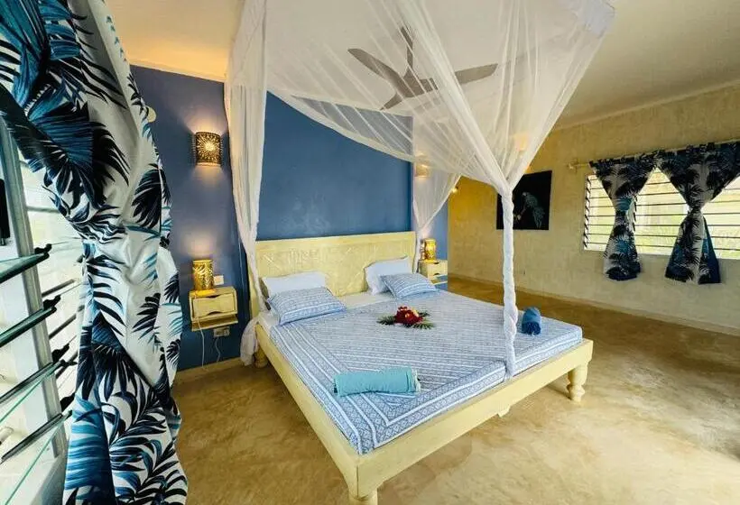 اتاق استاندارد با تخت بزرگ, Ocean Zuri Villa