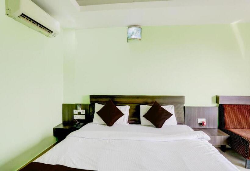 Номер Deluxe Вид на Море Боковой, Deep Gangainn Puri   Side Sea View Hotel Lift Wifi Facilities  By Morservices