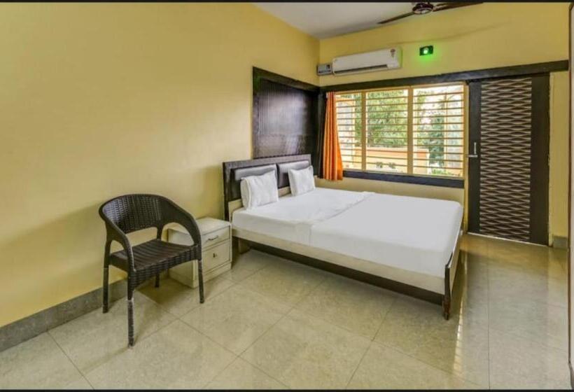 Quarto Deluxe, Moon Near Sea Beach