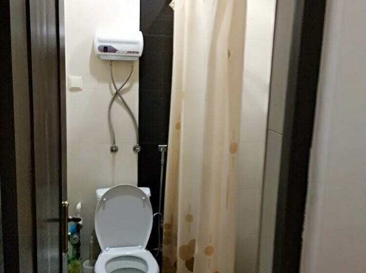 Superior Room, Komitas Avenue Guest House