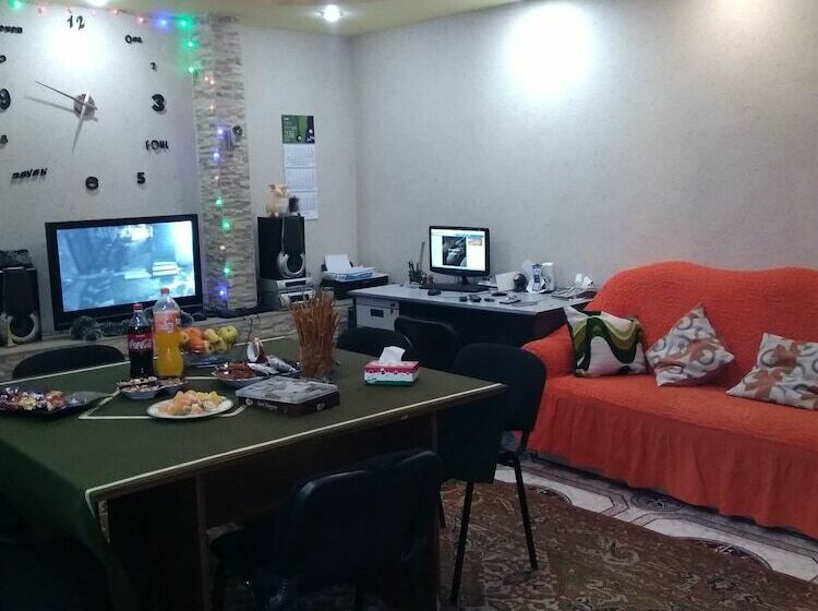 Superior Room, Komitas Avenue Guest House