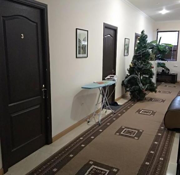 اتاق سوپریور با تخت بزرگ, Komitas Avenue Guest House