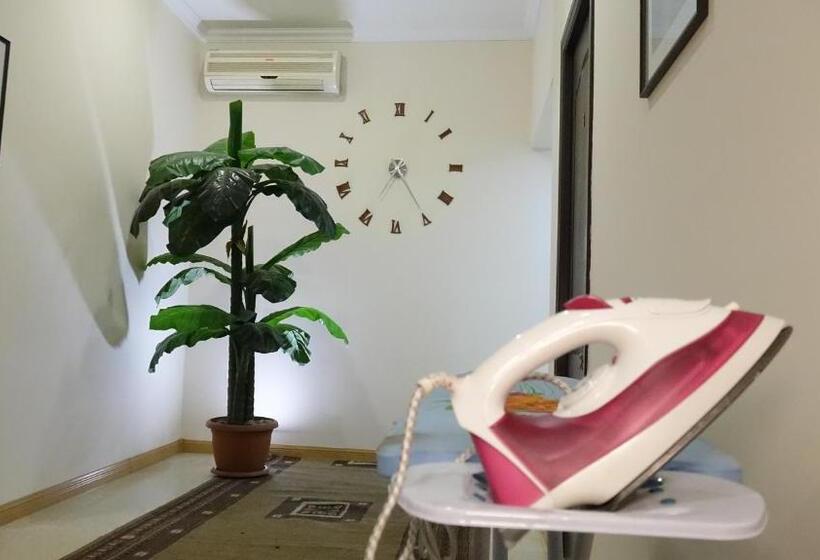 اتاق سوپریور با تخت بزرگ, Komitas Avenue Guest House