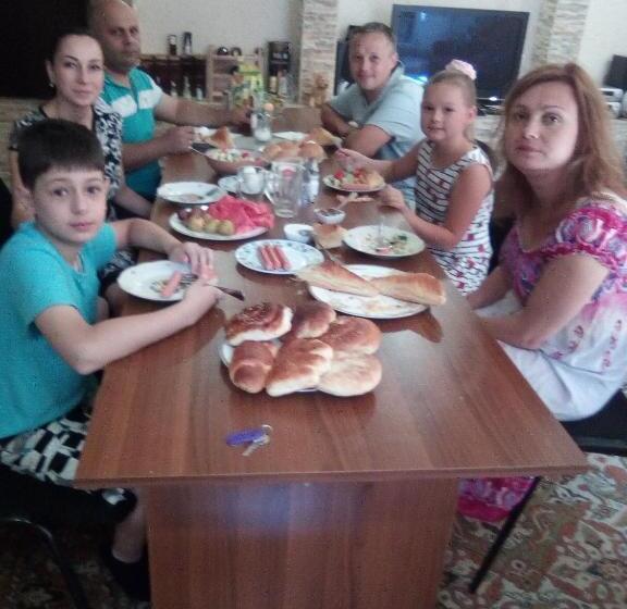 اتاق خانوادگی, Komitas Avenue Guest House