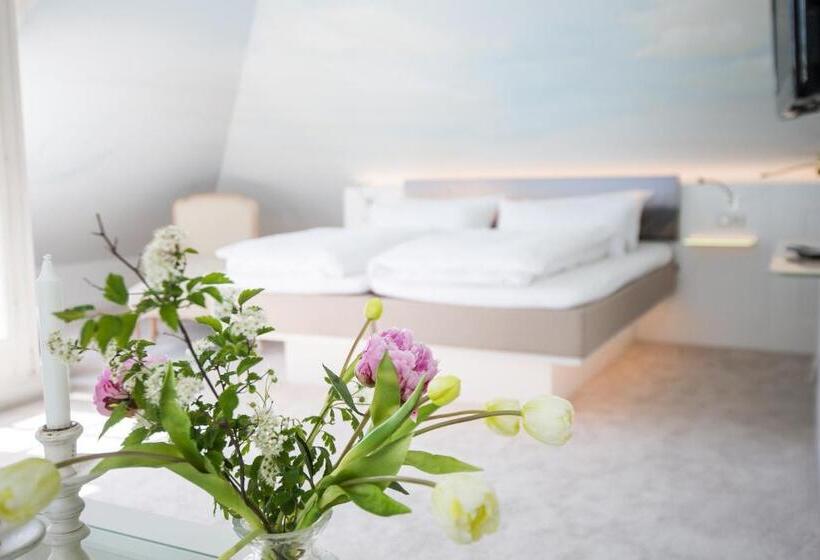 Junior Suite Deluxe, Lübecker Krönchen