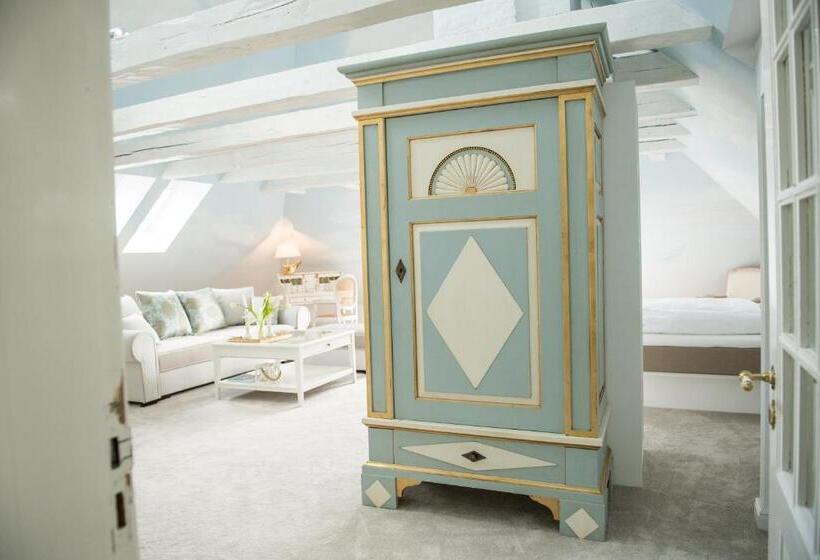 Junior Suite Deluxe, Lübecker Krönchen