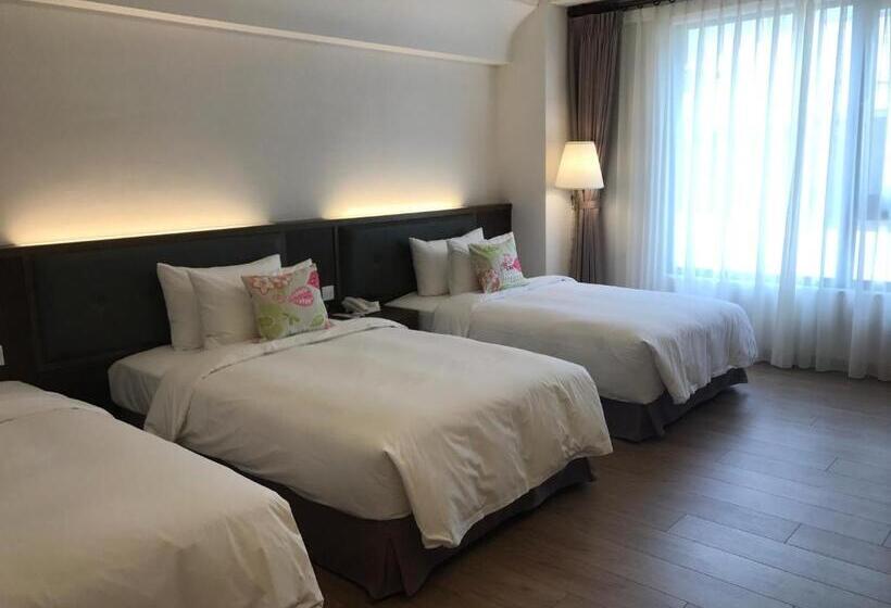 اتاق لوکس سه تخته, 晨光飯店