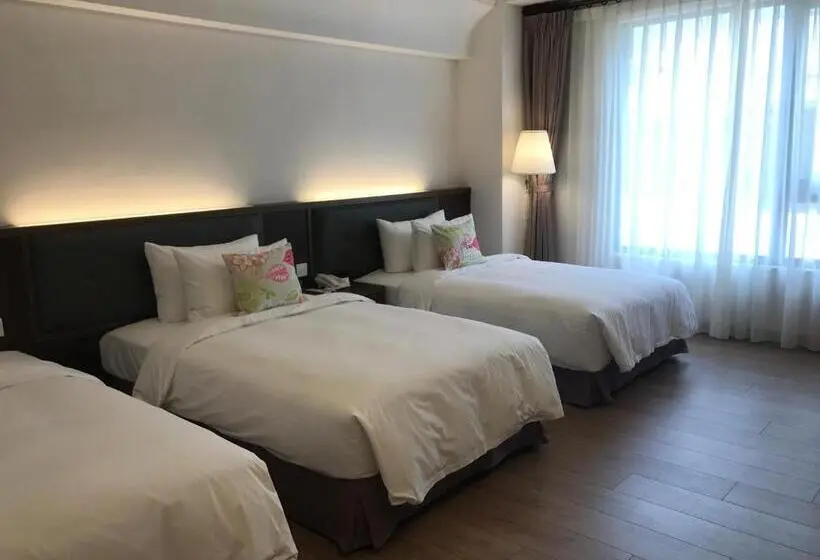 اتاق لوکس سه تخته, 晨光飯店