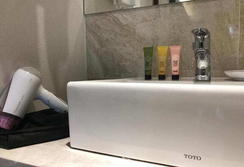 اتاق اکونومی, 晨光飯店