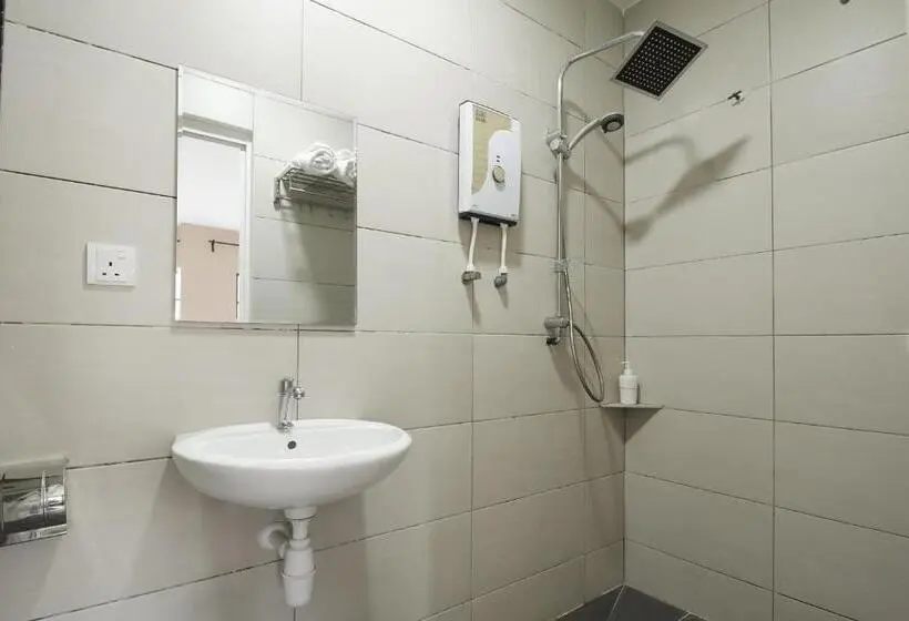 デラックスファミリールーム, M S Hotel, Tengku Kelana Ktm Klang