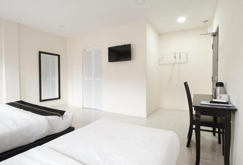 デラックスファミリールーム, M S Hotel, Tengku Kelana Ktm Klang