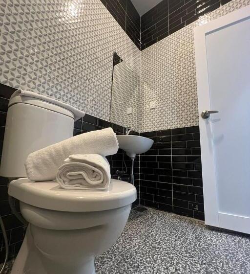 キングサイズベッドのスタンダードルーム, M S Hotel, Tengku Kelana Ktm Klang